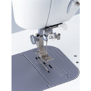 Throat Plate for Thick Fabric