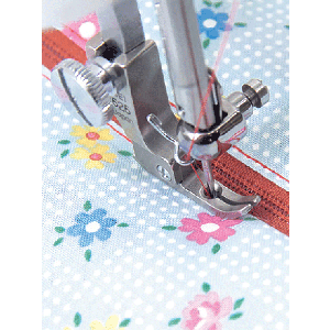Hinged Zipper Foot
